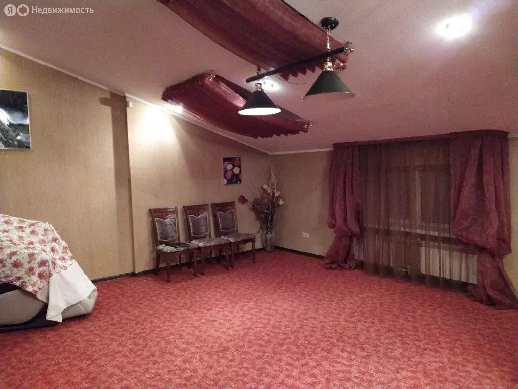 3-комнатная квартира: Краснодар, Восточно-Кругликовская улица, 54 (175 ... - Фото 1