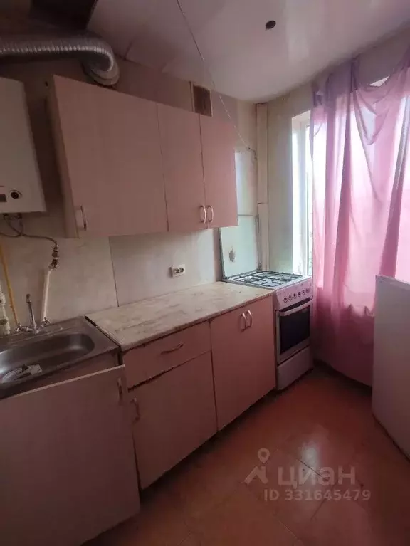 2-к кв. Кабардино-Балкария, Нальчик ул. Сергея Лазо, 12 (44.0 м) - Фото 1