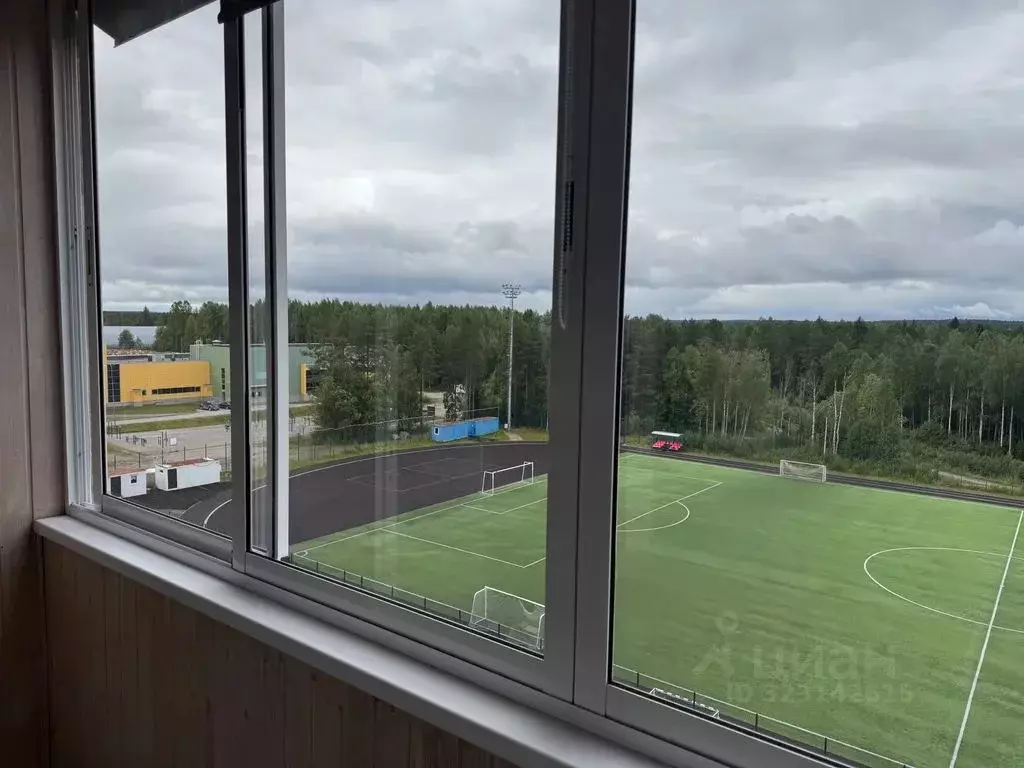 1-к кв. Карелия, Костомукша Октябрьская ул., 6 (34.0 м) - Фото 1