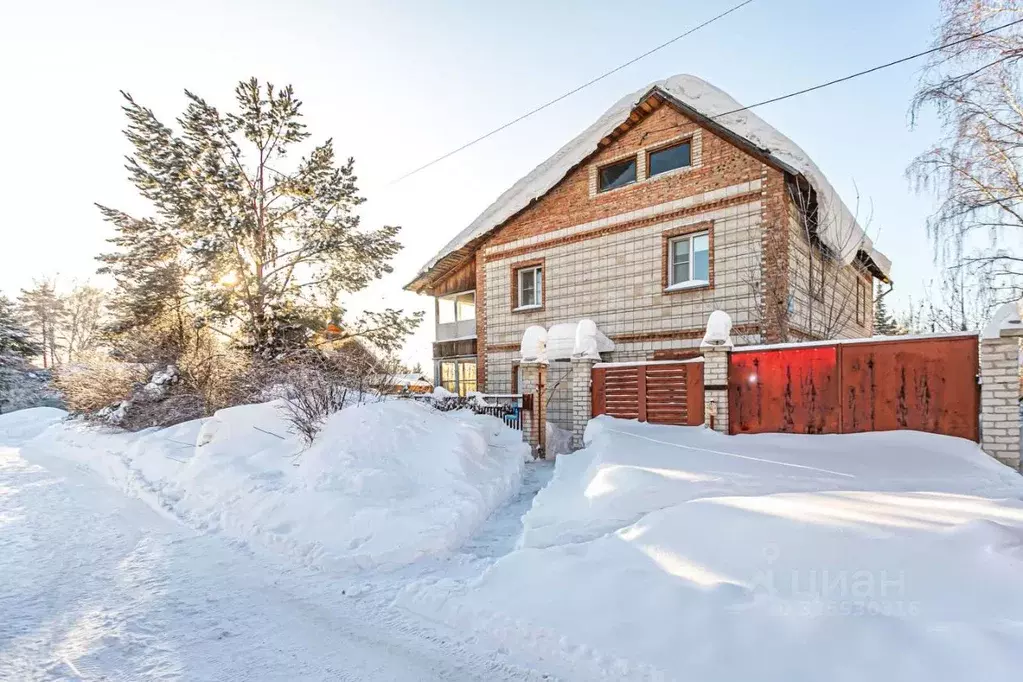 Дом в Новосибирская область, Бердск Фестивальная ул., 31 (201 м) - Фото 1