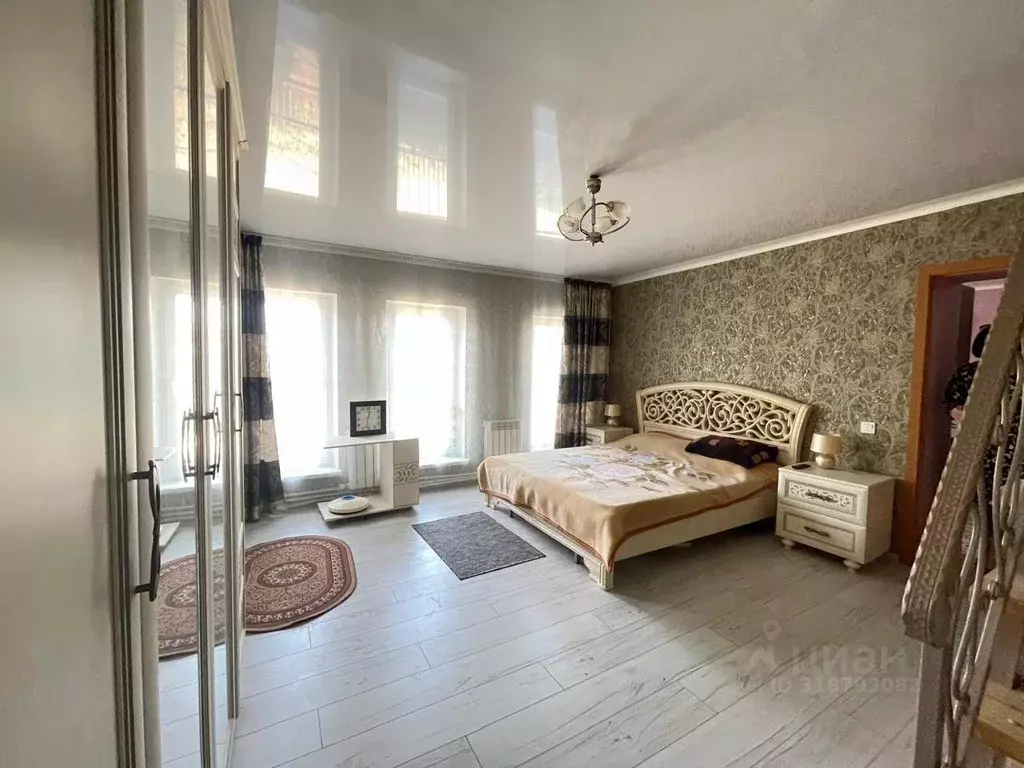 Дом в Астраханская область, Астрахань пер. 6-й Котельный, 14 (80 м) - Фото 1