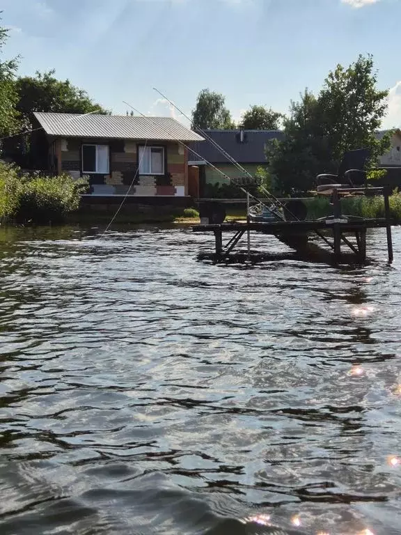 Дом в Тверская область, Осташков Загородная ул., 63 (32 м) - Фото 1