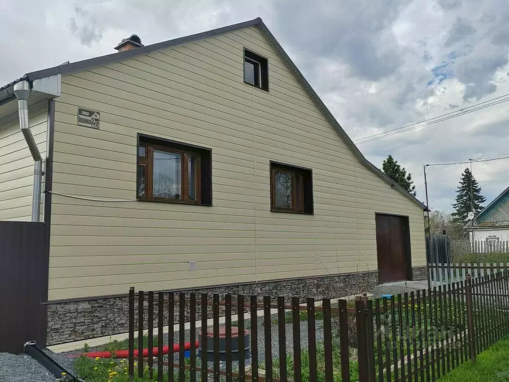 Дом в Свердловская область, Нижний Тагил Окраинная ул. (160 м) - Фото 1