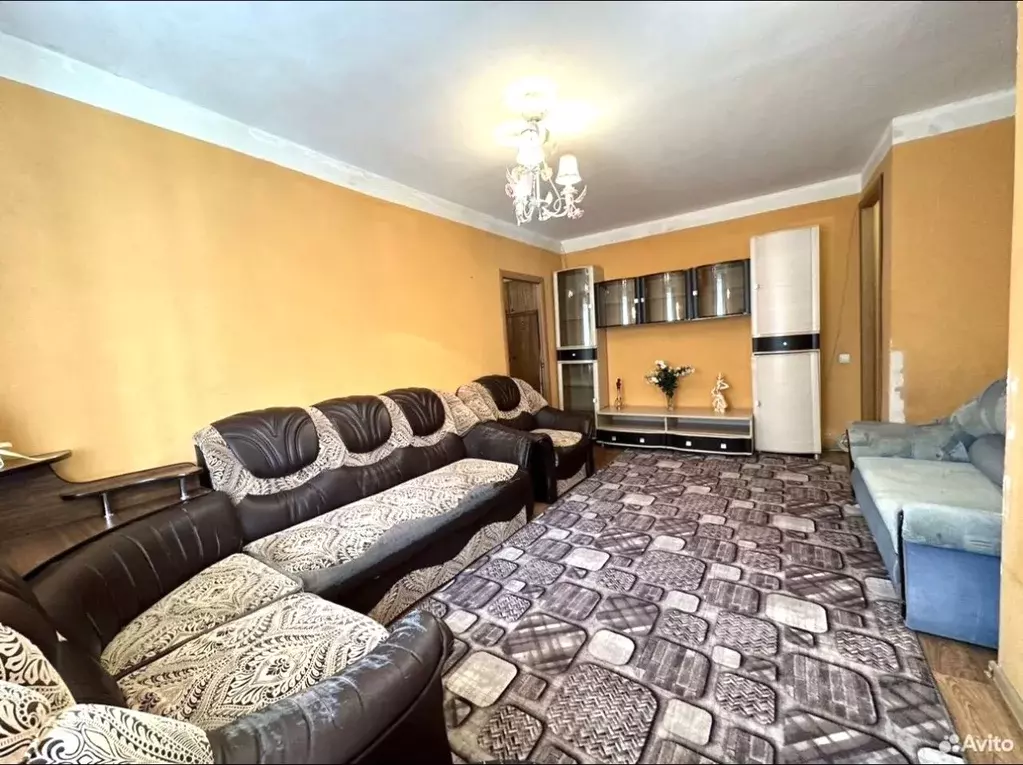 2-к кв. Омская область, Омск Спортивный проезд, 3 (43.0 м) - Фото 0