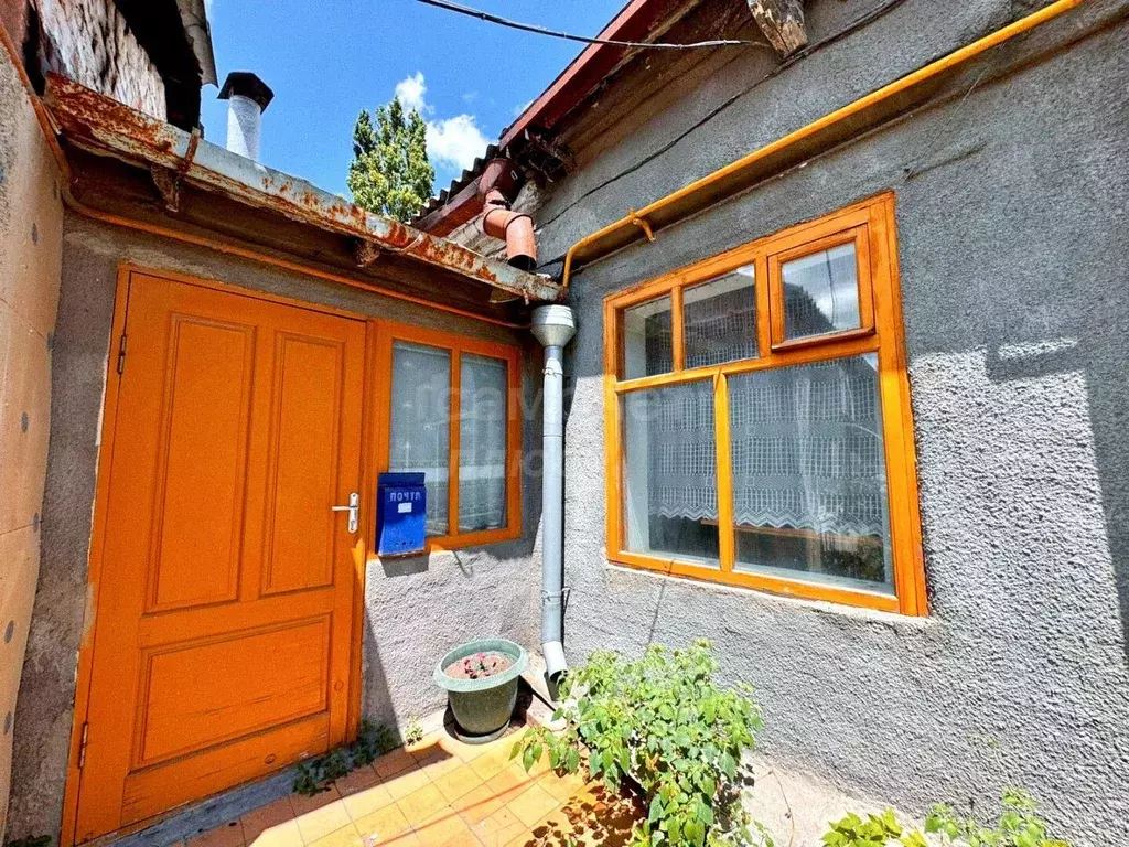 Дом в Ростовская область, Таганрог Кузнечная ул., 44 (56 м) - Фото 1