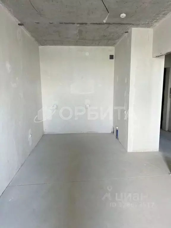 1-к кв. Тюменская область, Тюмень ул. Краснооктябрьская, 8 (38.4 м) - Фото 2