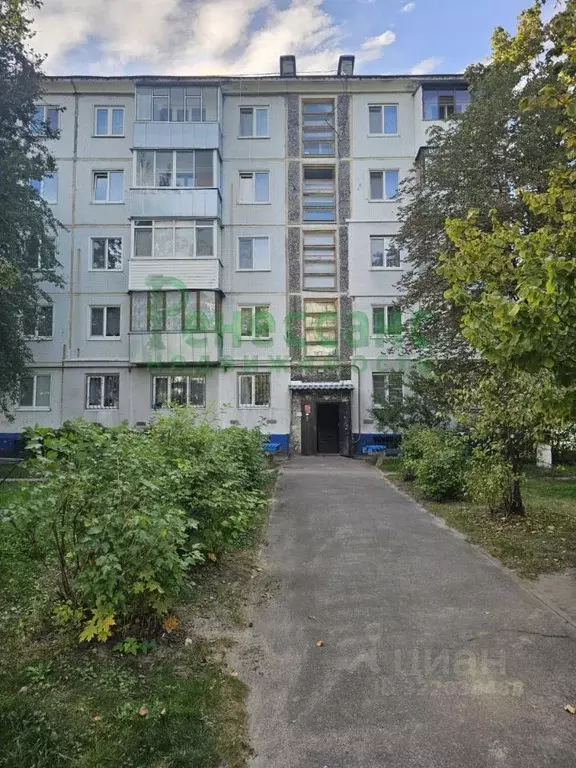 2-к кв. Брянская область, Брянск ул. Дружбы, 10 (42.0 м) - Фото 0