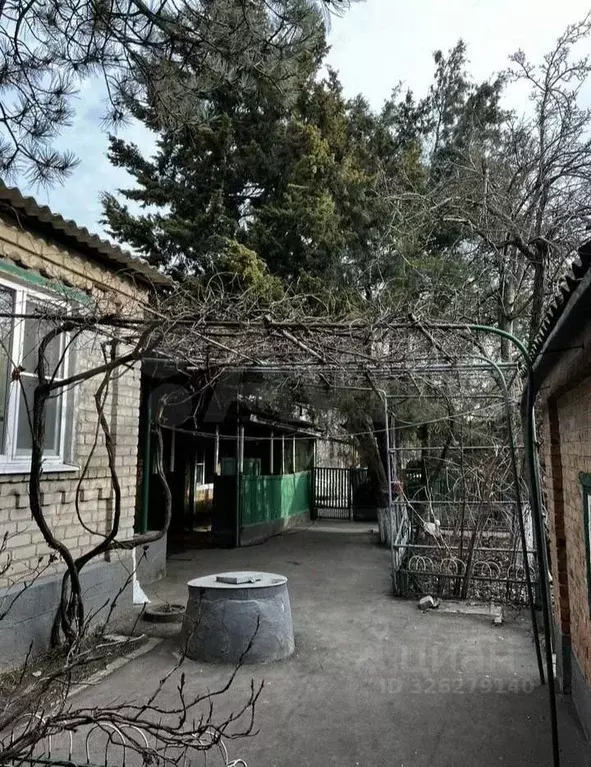 Дом в Ростовская область, Батайск Речная ул. (95 м) - Фото 1