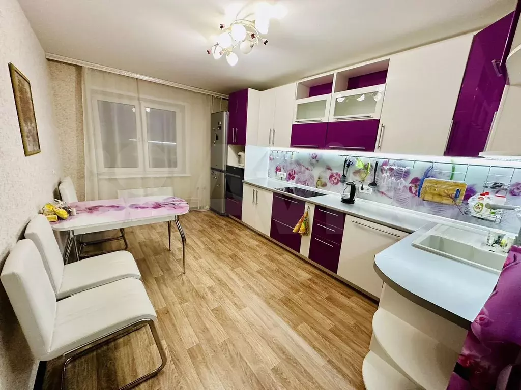 3-к. квартира, 75 м, 10/10 эт. - Фото 0