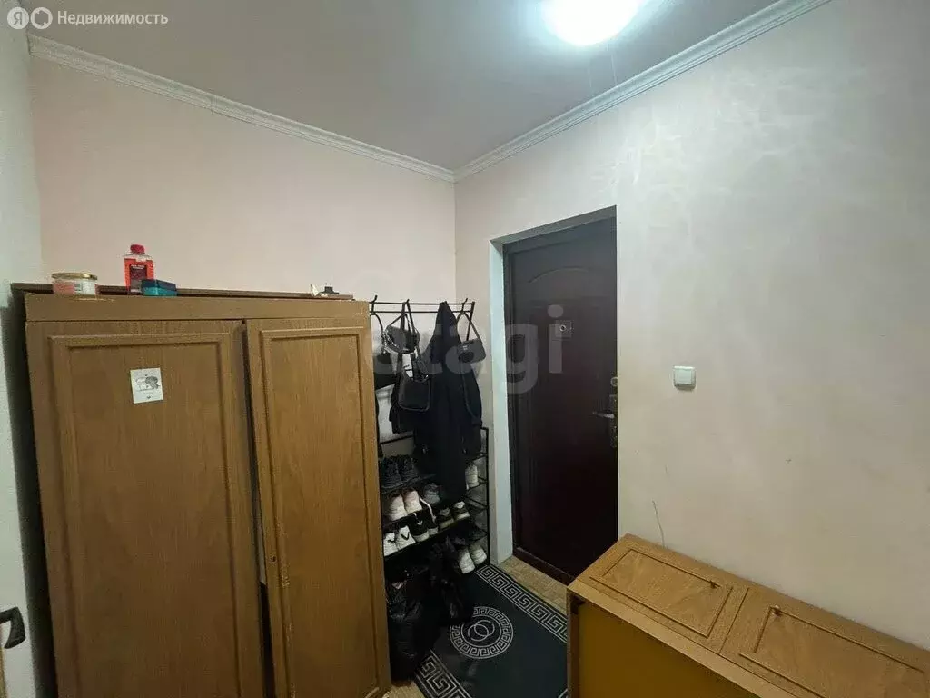 1-комнатная квартира: Холмовка, улица 70 лет Октября, 1 (37.2 м) - Фото 2