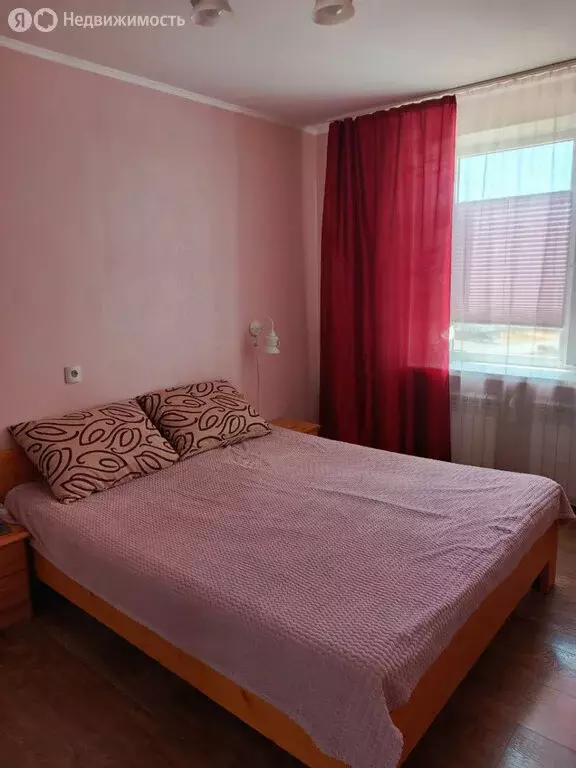 4-комнатная квартира: Молочное, Ново-Садовая улица, 3А (70.3 м) - Фото 1