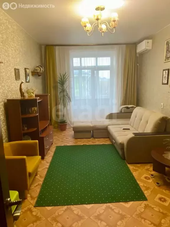 2-комнатная квартира: Пермь, улица Мира, 63 (55.4 м) - Фото 1