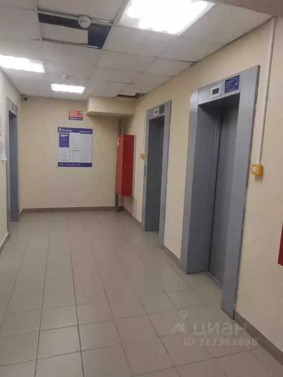 1-к кв. Красноярский край, Красноярск Караульная ул., 39А (36.0 м) - Фото 1