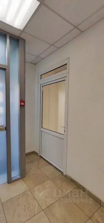Помещение свободного назначения в Свердловская область, Екатеринбург ... - Фото 2