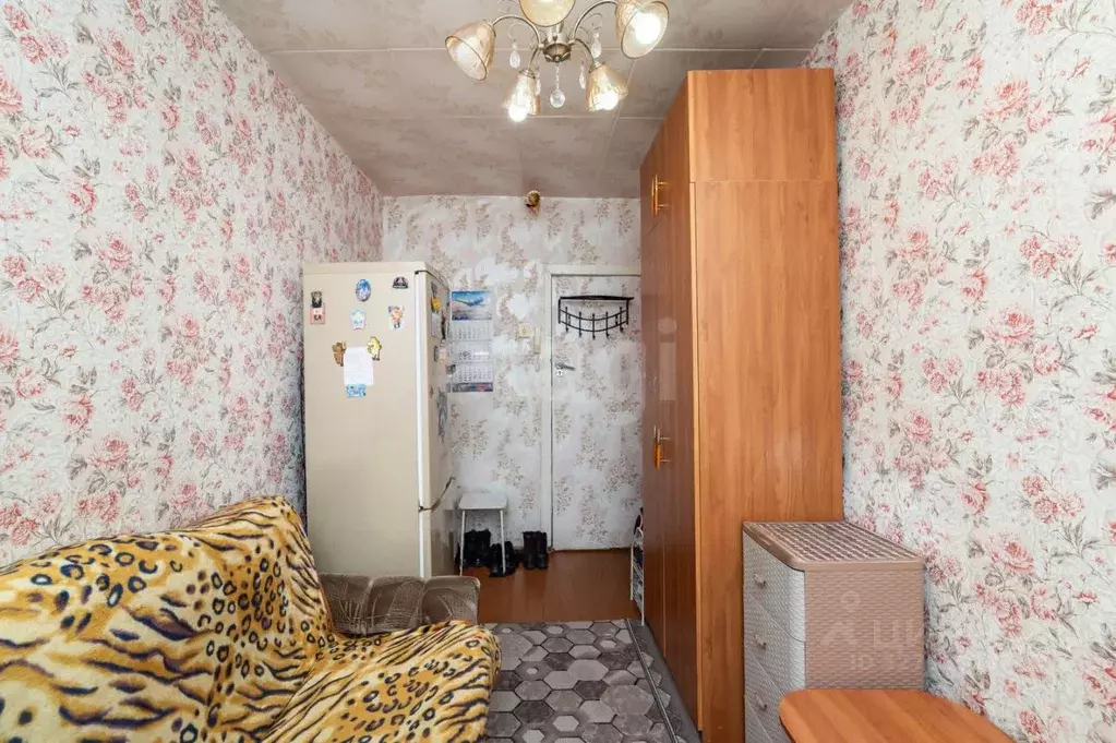 Комната Курганская область, Курган ул. МАКСИМА ГОРЬКОГО, 32 (9.5 м) - Фото 1