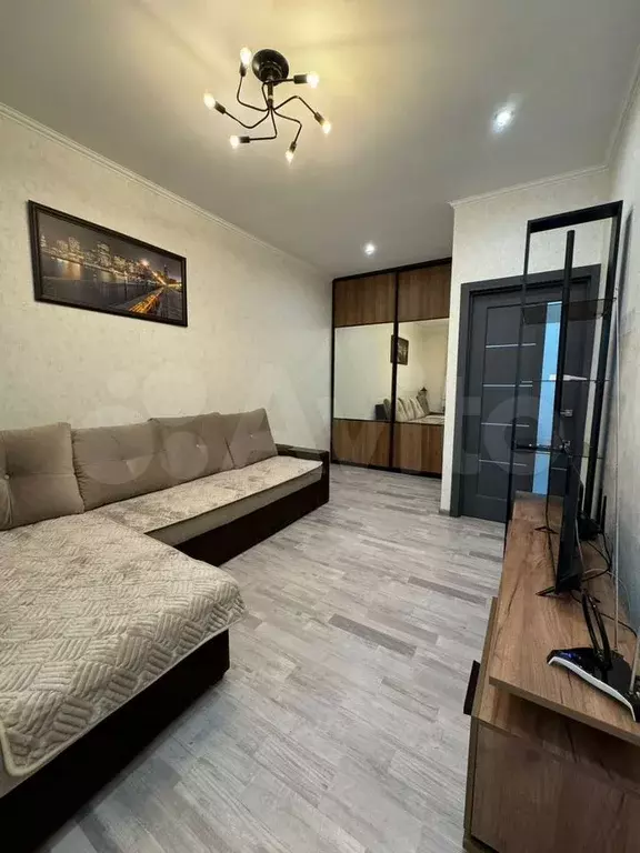 1-к. квартира, 40 м, 2/9 эт. - Фото 0
