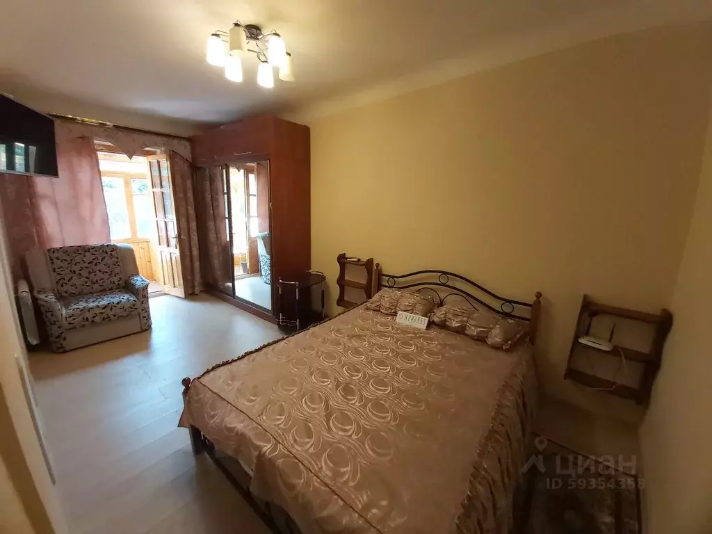 1-к кв. Крым, Ялта ул. Карла Маркса, 11к1 (34.0 м) - Фото 0
