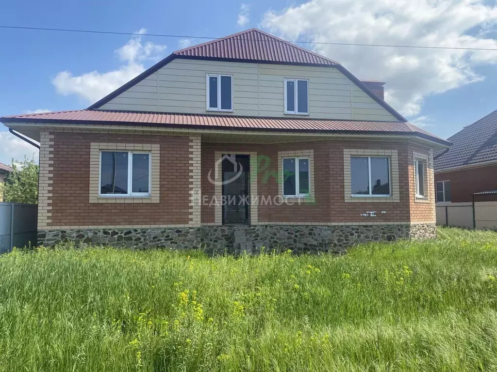 Дом в Краснодарский край, Ейск Тенистая ул. (256 м) - Фото 0