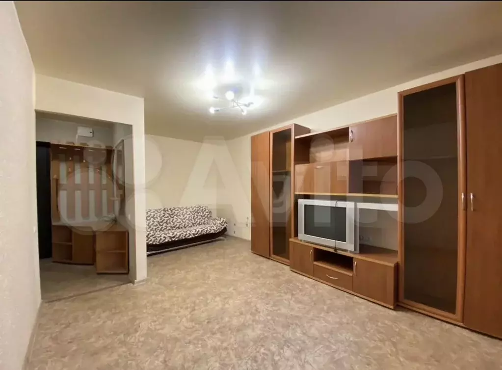 1-к. квартира, 33 м, 1/9 эт. - Фото 1