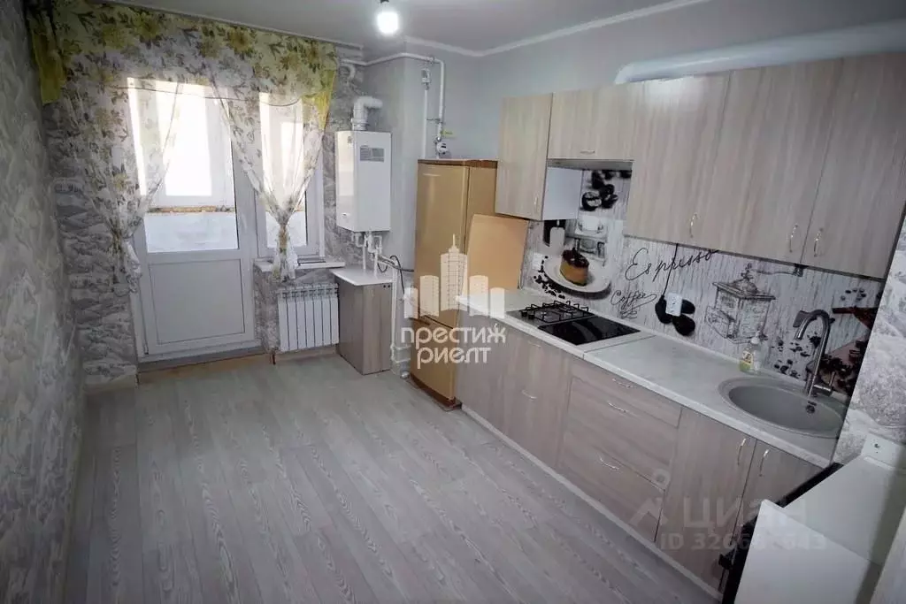 2-к кв. Калужская область, Калуга ул. Академика Потехина, 1 (56.0 м) - Фото 2