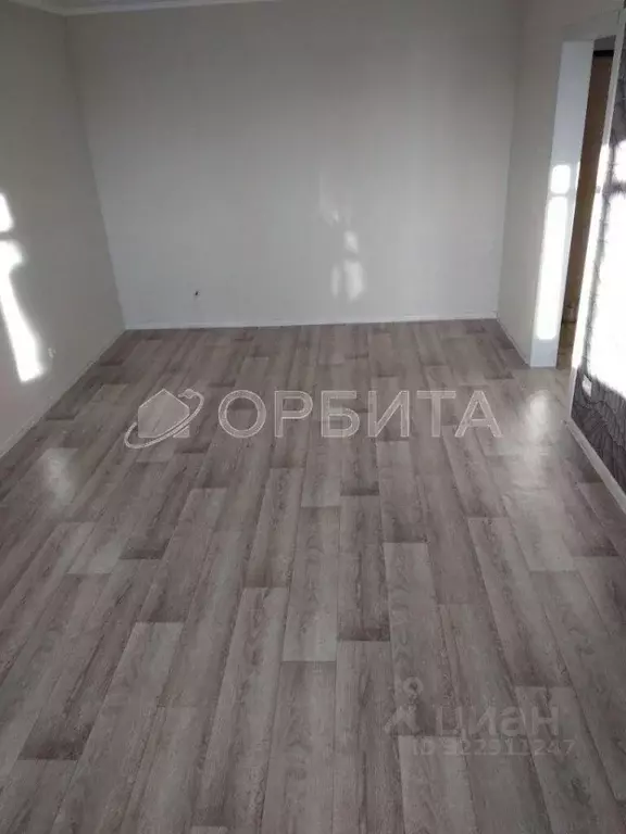 1-к кв. Тюменская область, Тюмень ул. Павла Шарова, 9 (37.0 м) - Фото 2