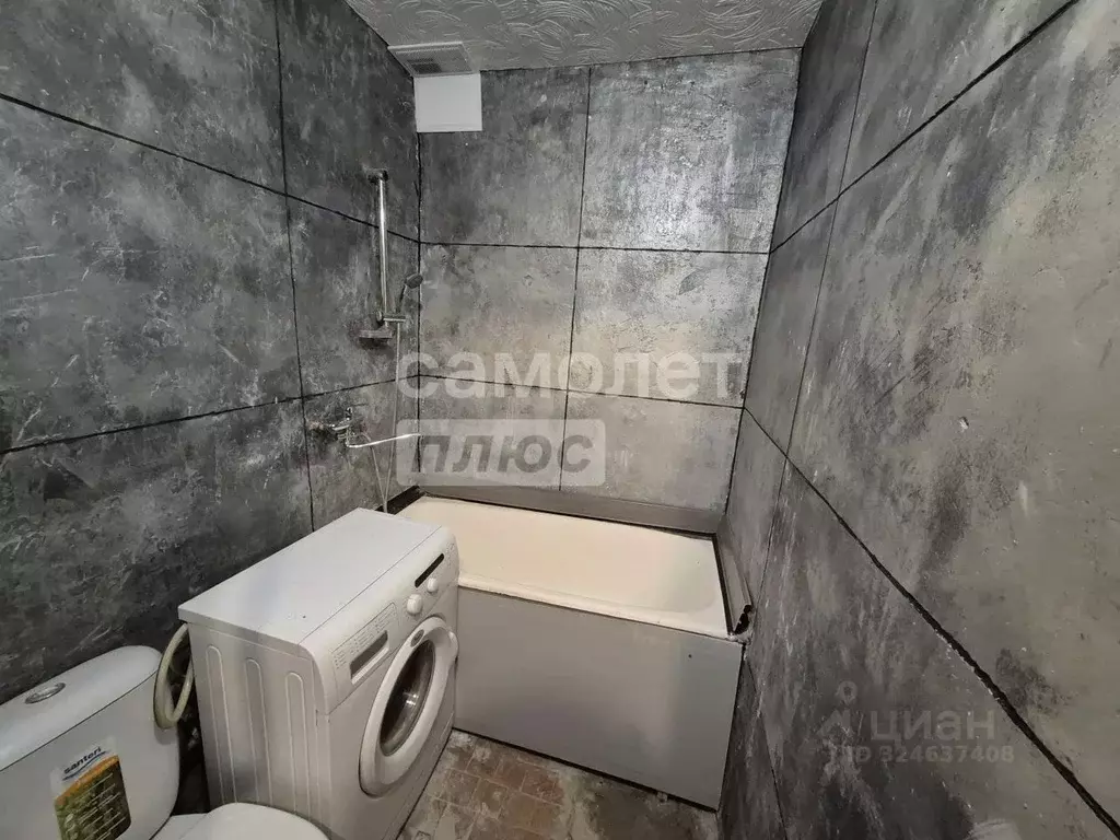 1-к кв. Калужская область, Калуга ул. Валентины Никитиной, 30 (32.0 м) - Фото 1