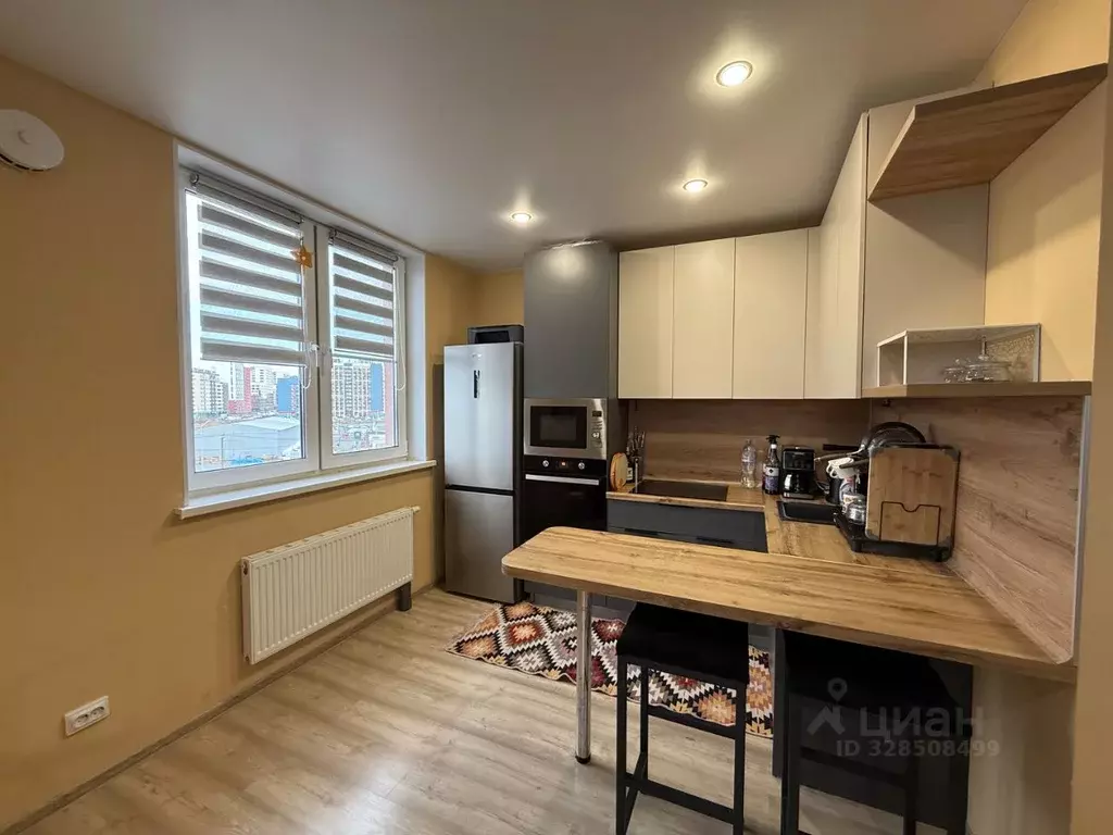 Студия Свердловская область, Екатеринбург ул. Рябинина, 47 (27.8 м) - Фото 1