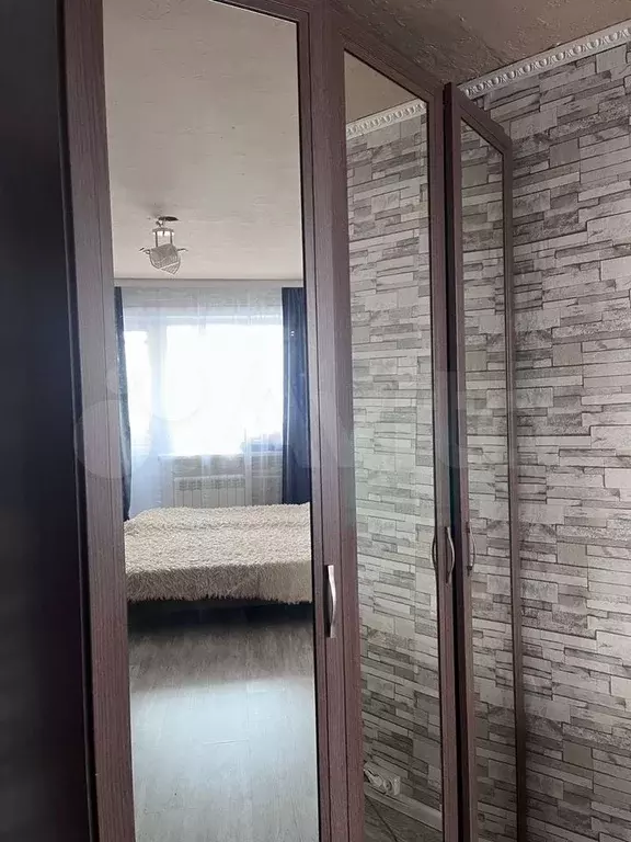 Комната 17 м в 5-к., 5/5 эт. - Фото 1
