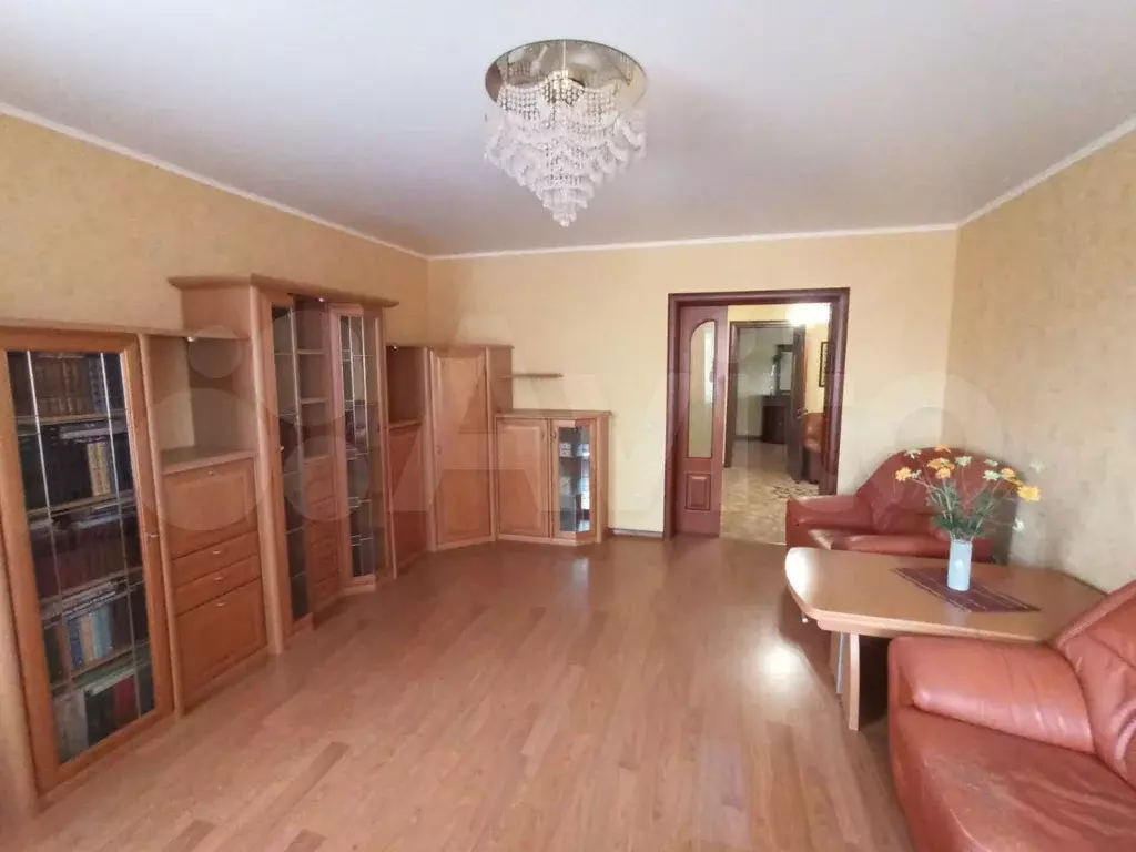 2-к. квартира, 70 м, 10/17 эт. - Фото 1