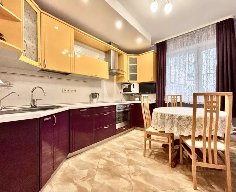 2-к кв. Москва ул. Москворечье, 4к6 (61.8 м) - Фото 0