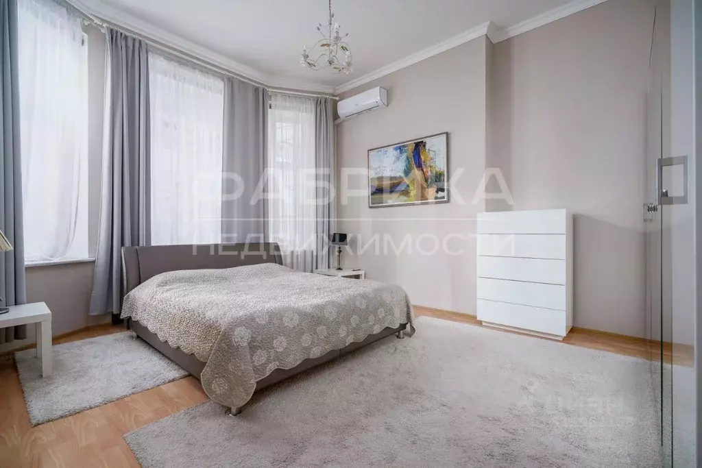 3-к кв. Санкт-Петербург Большая Конюшенная ул., 19/8 (112.0 м) - Фото 1
