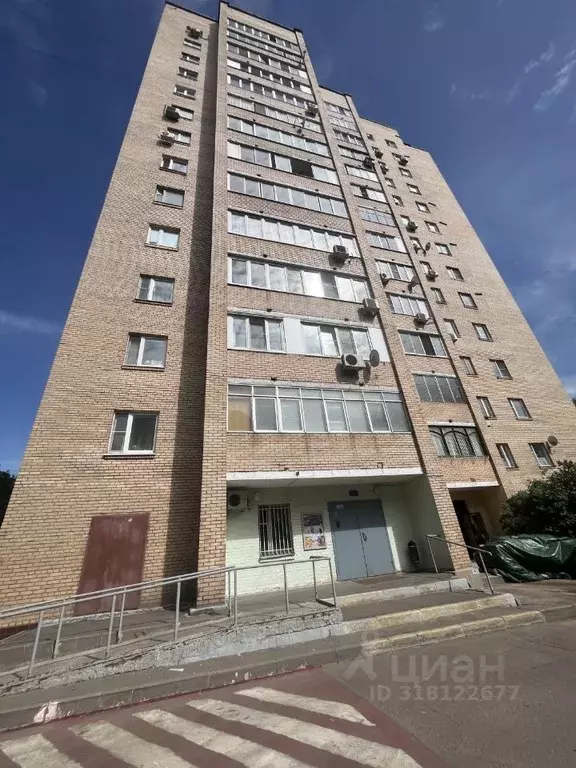 3-к кв. Москва Истринская ул., 10К2 (67.7 м) - Фото 0
