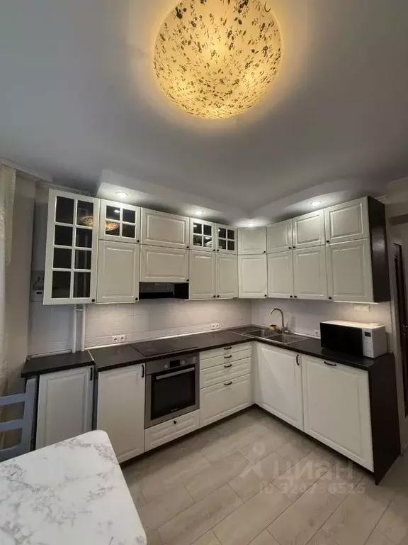 2-к кв. Москва Внуковское поселение, ул. Корнея Чуковского, 3 (70.0 м) - Фото 0