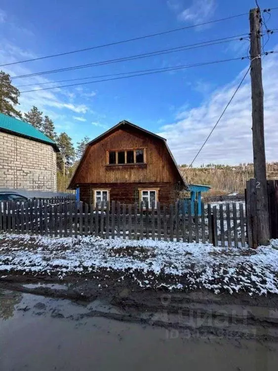 Дом в Иркутская область, Иркутский район, Хомутовское муниципальное ... - Фото 0