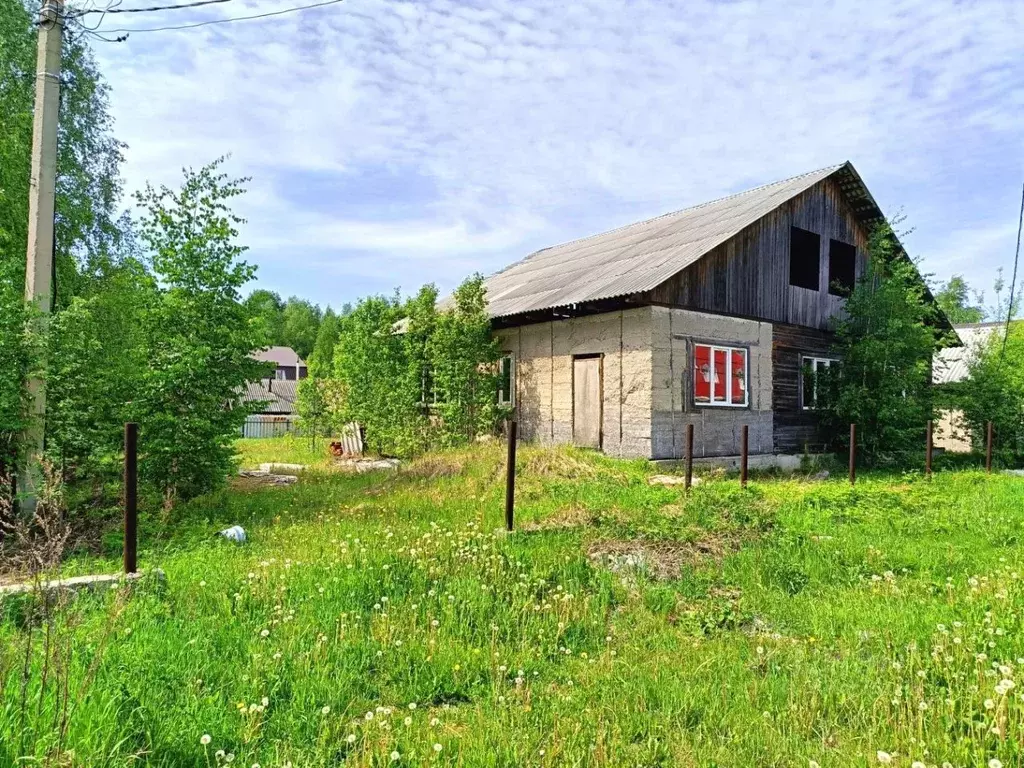 Дом в Ханты-Мансийский АО, Югорск ул. Лии Карастояновой (154 м) - Фото 1