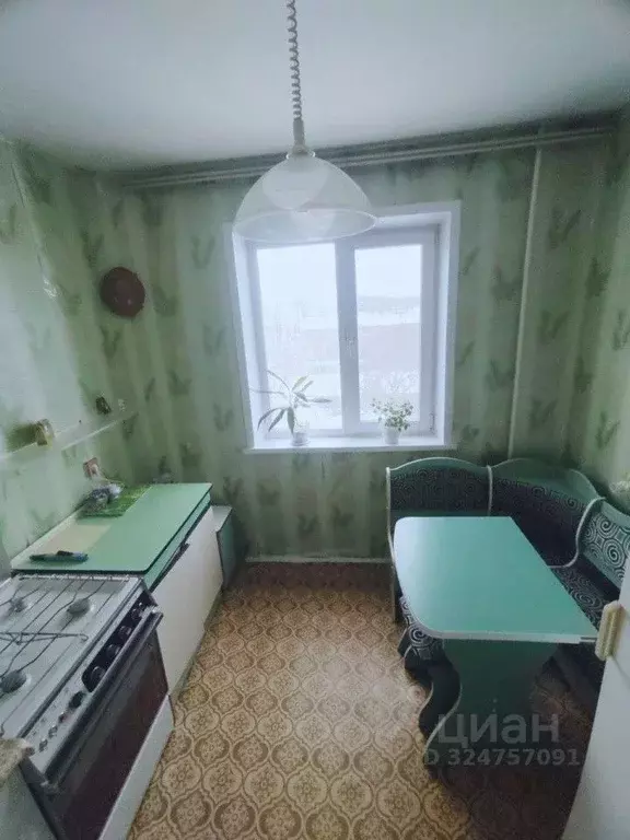 2-к кв. Свердловская область, Первоуральск ул. Урицкого, 4 (52.9 м) - Фото 1