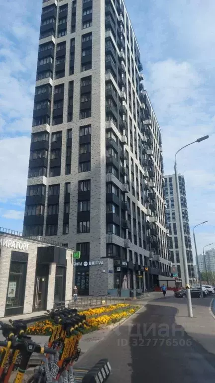 3-к кв. Москва Никулинская ул., 8к2 (75.0 м) - Фото 1