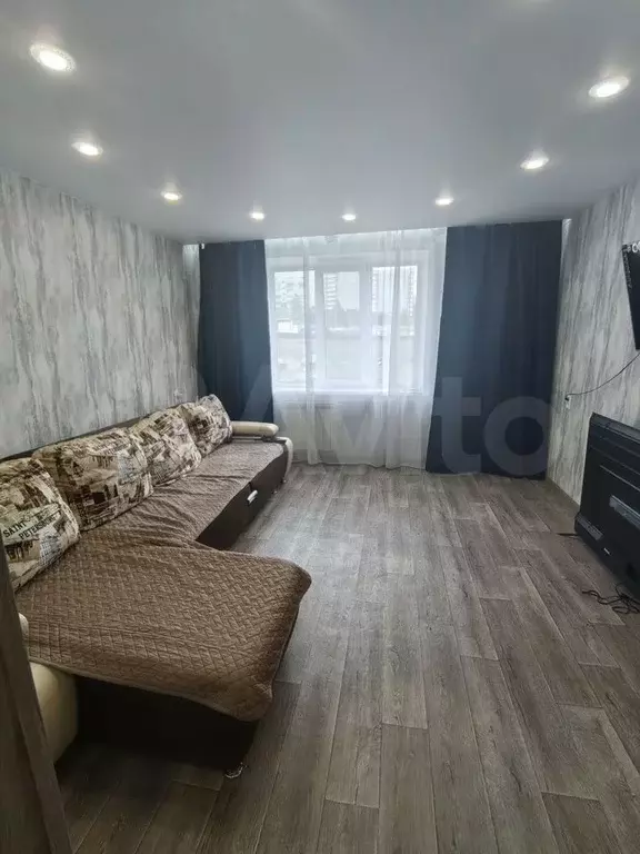 3-к. квартира, 64 м, 2/5 эт. - Фото 1