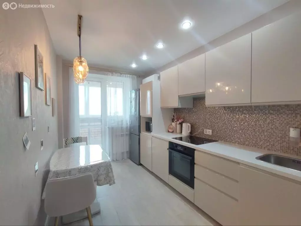 2-комнатная квартира: Тула, улица Болдина, 1к1 (62 м) - Фото 1