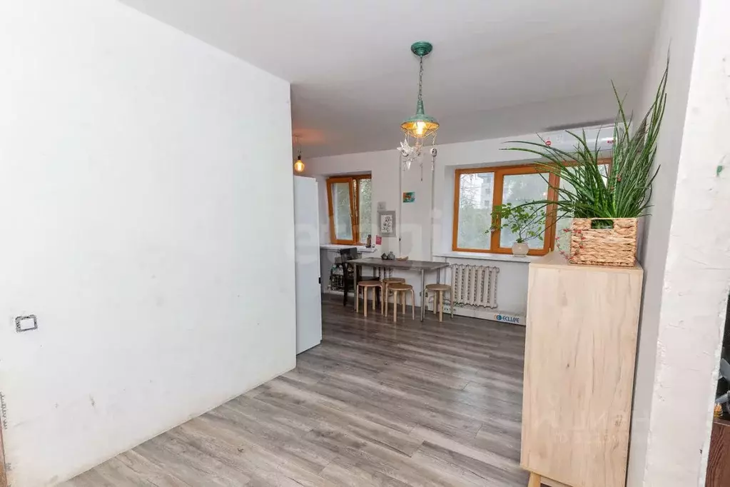 2-к кв. Тюменская область, Тюмень ул. Республики, 165 (40.5 м) - Фото 1