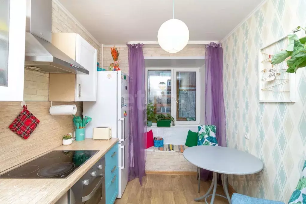 2-к кв. Тюменская область, Тюмень Сосьвинская ул., 49 (50.0 м) - Фото 1