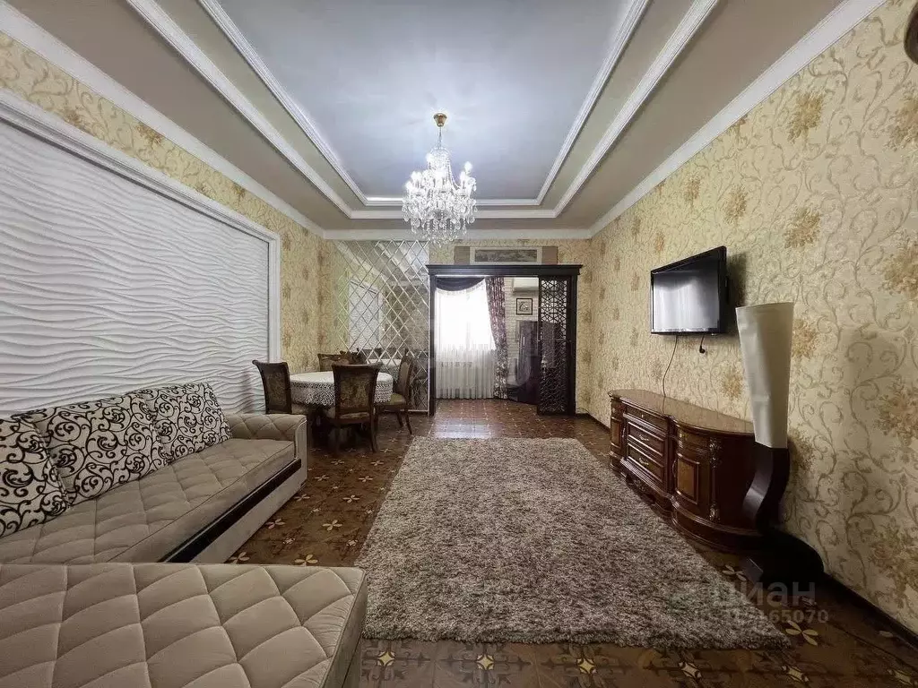 2-к кв. Татарстан, Казань ул. Наиля Юсупова, 7А (60.0 м) - Фото 0