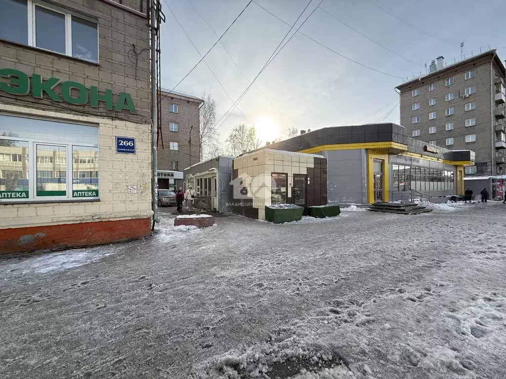 Торговая площадь в Новосибирская область, Новосибирск ул. Дуси ... - Фото 2