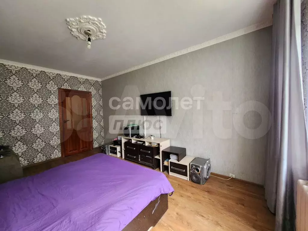 3-к. квартира, 63,2 м, 1/9 эт. - Фото 1