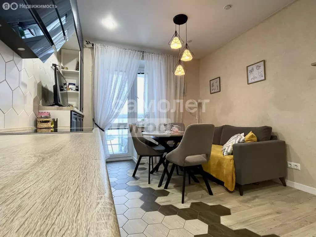 2-комнатная квартира: Сыктывкар, Тентюковская улица, 306 (56.7 м) - Фото 1