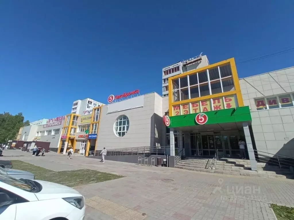 Торговая площадь в Татарстан, Набережные Челны пос. ЗЯБ, ул. Маршала ... - Фото 2