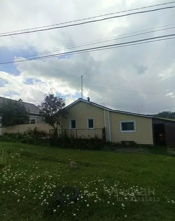 Дом в Свердловская область, Горноуральский муниципальный округ, пос. ... - Фото 1