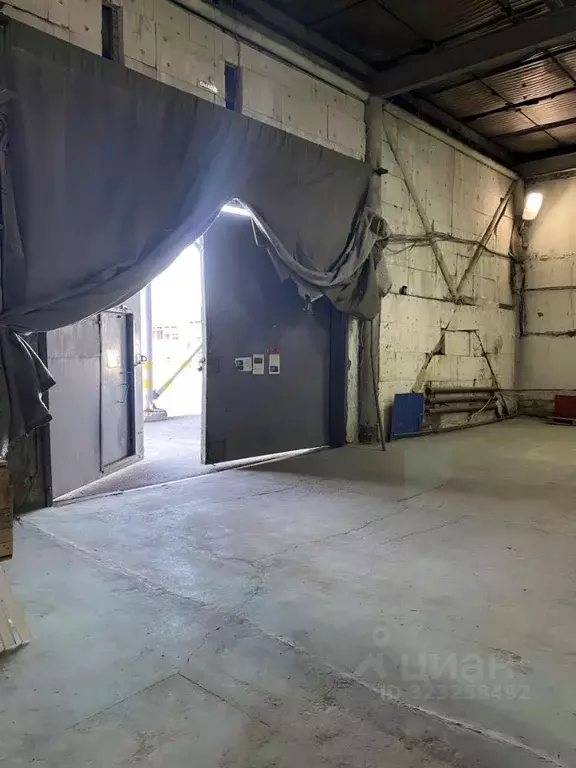 Склад в Ханты-Мансийский АО, Сургут Индустриальная ул., 21 (570 м) - Фото 1