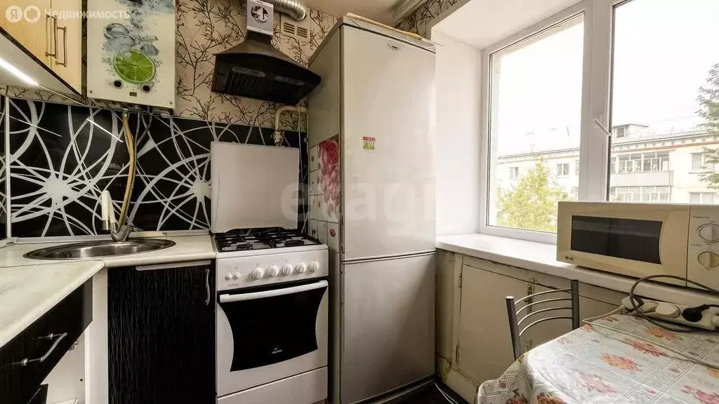 2-комнатная квартира: Казань, улица Лейтенанта Красикова, 4 (44.5 м) - Фото 2