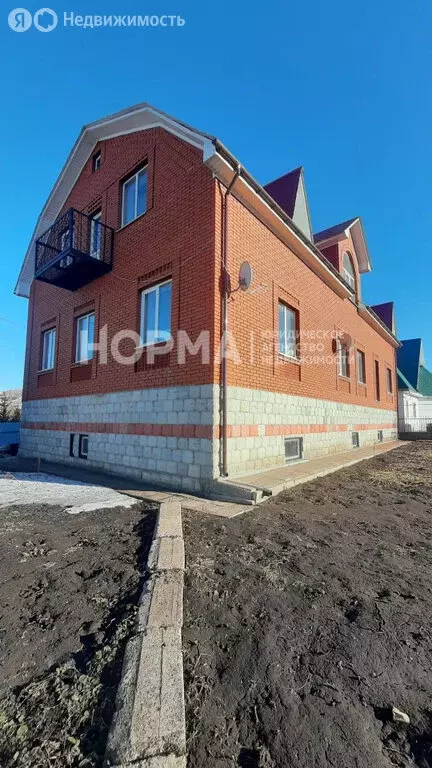Дом в Октябрьский, Отрадная улица, 73А (362.5 м) - Фото 0